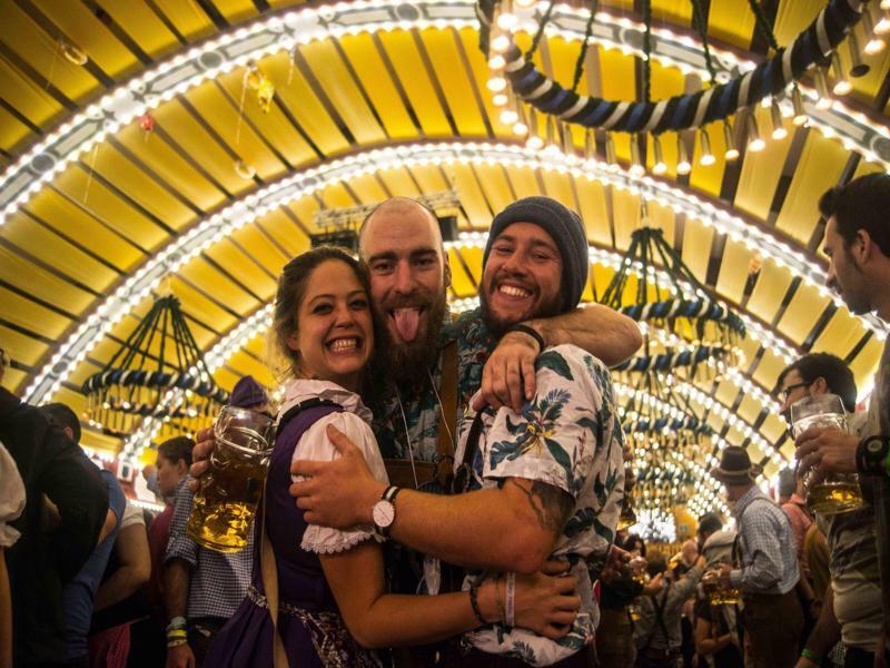 Campeggio Oktoberfest Party Camping