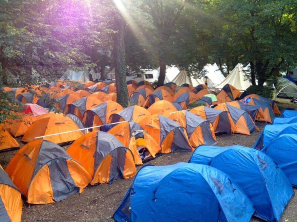 Oktoberfest Party Camping Campsite 2*